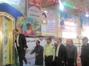 رونمایی از درب حرم مطهر عسکرین در شهرستان کارون