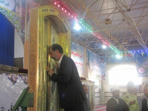 رونمایی از درب حرم مطهر عسکرین در شهرستان کارون