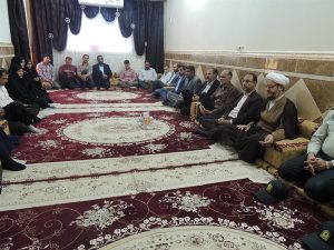 غبار روبی گلزار شهدای شهرستان کارون به مناسبت آغاز هفته دولت