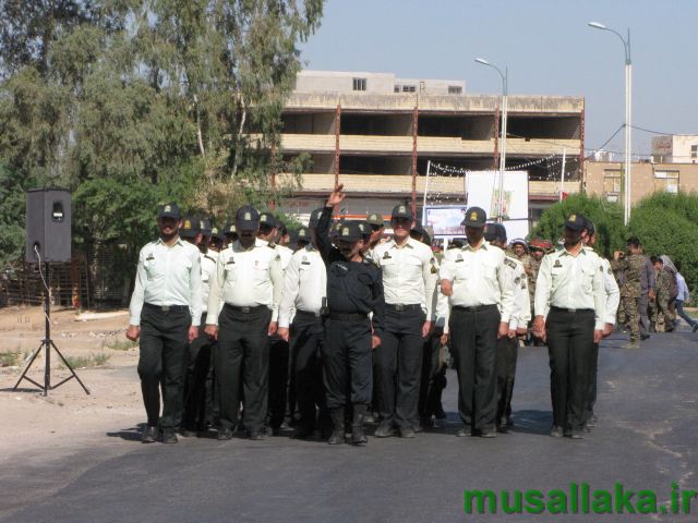 تاریخ : 31 , شهریور, 1395 ساعت :11:59 رژه نیروهای مسلح در شهرستان کارون