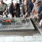 مراسم غبار روبی و عطرافشانی گلزار شهدای شهر ستان کارون