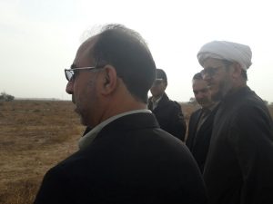 بازدید میدانی امام جمعه و فرماندار کارون از زمین جدید قبرستان