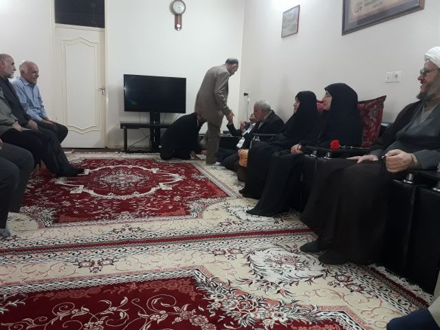 دیدار با خانواده شهدا به مناسبت دهه مبارک فجر