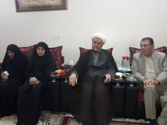 دیدار با خانواده شهدا به مناسبت دهه مبارک فجر