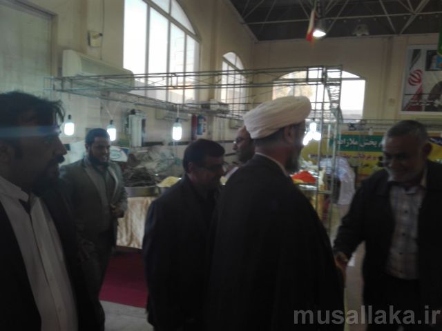 بازدید امام جمعه کارون از نمایشگاه کالای ایرانی