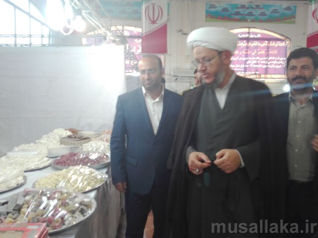 بازدید امام جمعه کارون از نمایشگاه کالای ایرانی