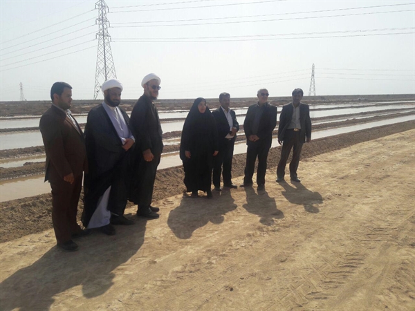 بازدید امام جمعه کارون ازکانون ریزگردها در شهرستان کارون