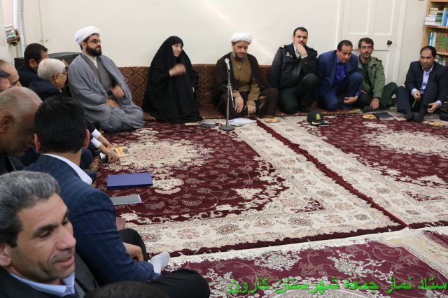 جلسه تقدیر ازمسئولین ادارات شهرستان کارون
