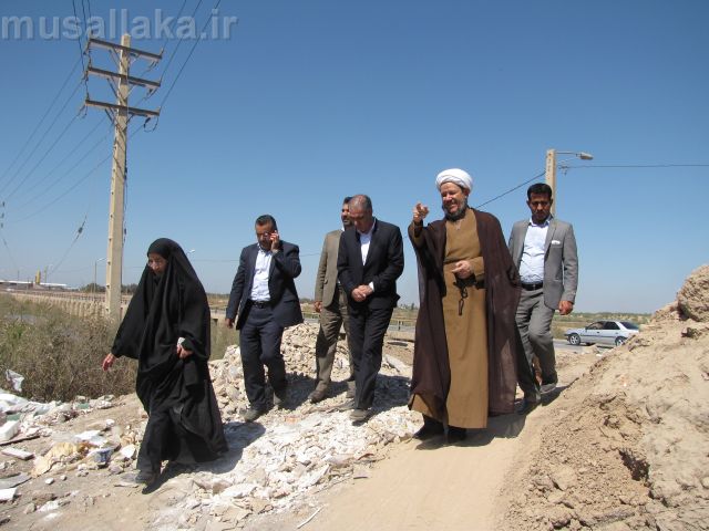 جلسه امام جمعه با مسئولین درخت کاری و محیط زیست کشور