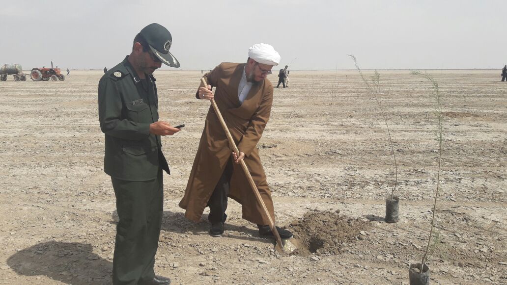 گزارش تصویری/مراسم روز درختکاری در شهرستان کارون