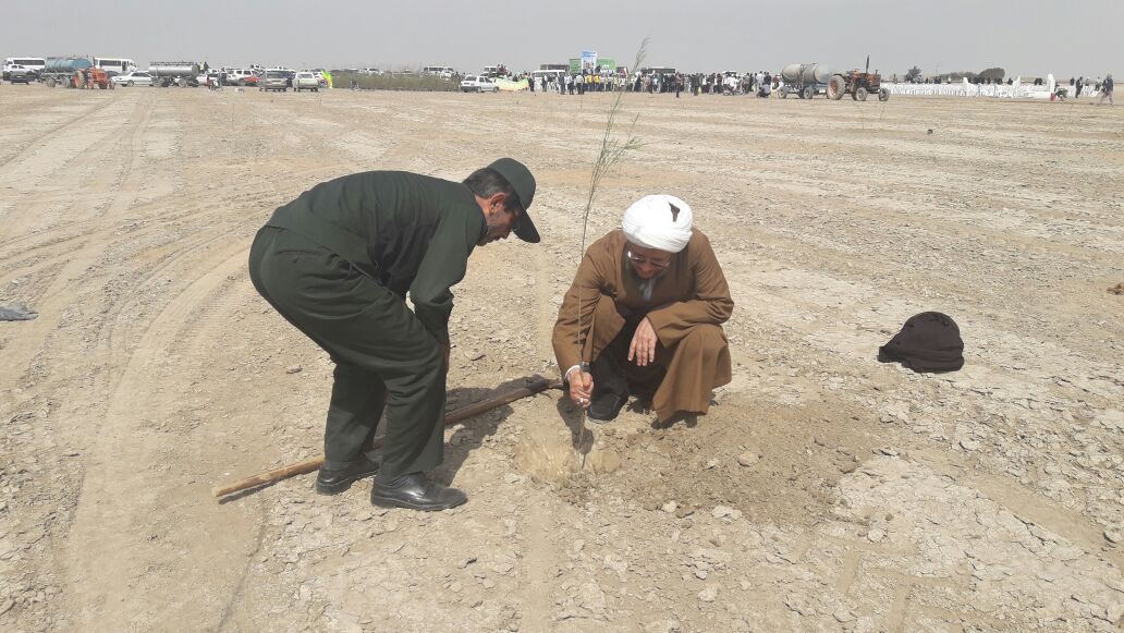 گزارش تصویری/مراسم روز درختکاری در شهرستان کارون