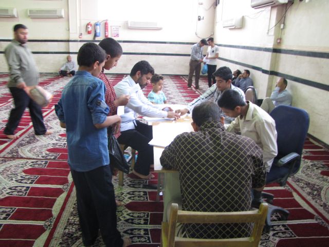 گزارش تصویری/ نظرسنجي از نمازگزاران