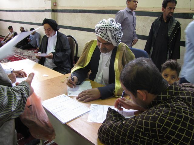 گزارش تصویری/ نظرسنجي از نمازگزاران