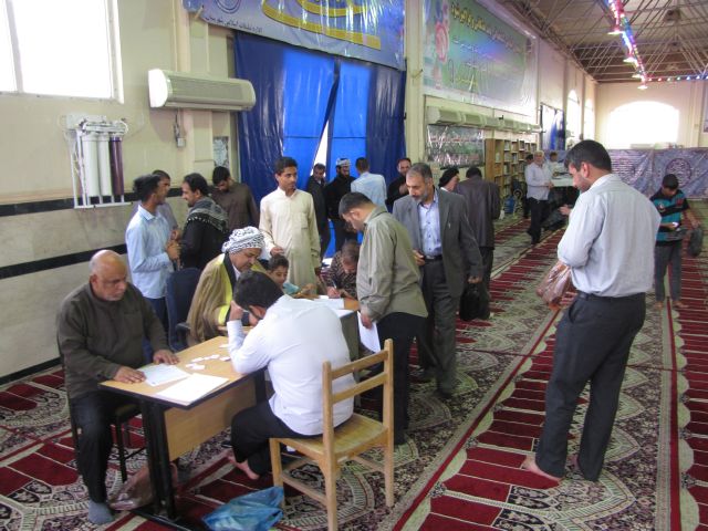 گزارش تصویری/ نظرسنجي از نمازگزاران