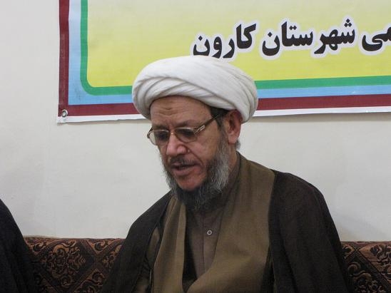 دیدار مسئولین دانشکده نفت با امام جمعه کارون