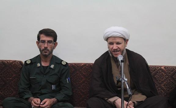 امام جمعه کارون:روز پاسدار یک روز بسیار مهمی در تاریخ انقلاب اسلامی ماست