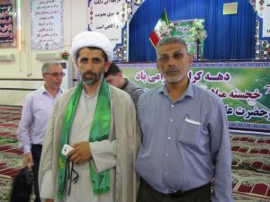 گزارش تصویری/خادمان حامل پرچم حرم مطهر امام رضا(ع) در نماز جمعه کارون