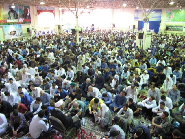 مراسم دعای عرفه باحضور شهدای گمنام درشهرستان کارون برگزار شد