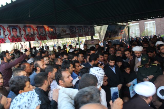 تشییع پیکر شهید مدافع حرم سجاد باوی در شهرستان کارون