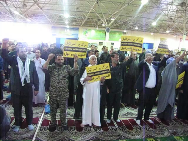 نمازگزاران شهرستان کارون سخنان ترامپ را محکوم کردند.