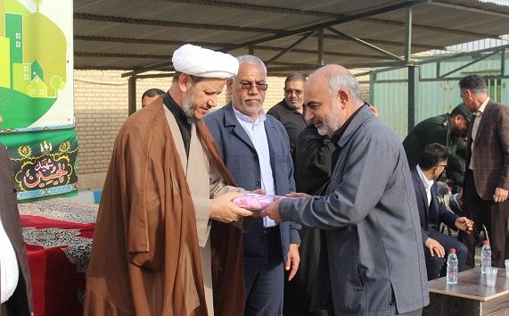 صبحگاه مشترک نیروهای انتظامی و نظامی شهرستان کارون