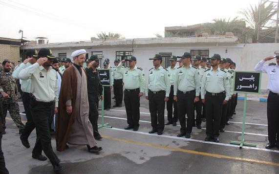 صبحگاه مشترک نیروهای انتظامی و نظامی شهرستان کارون