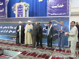 تجلیل از خانواده‌های شهدای مدافع حرم شهرستان کارون