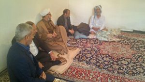 گزارش تصویری/بازدیدامام جمعه کارون از وضعیت معیشت نیازمندان شهرستان