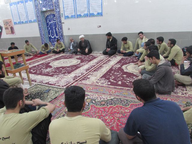 گزارش تصویری/بازدید امام جمعه کارون از گروه جهادی قلعه چنعان