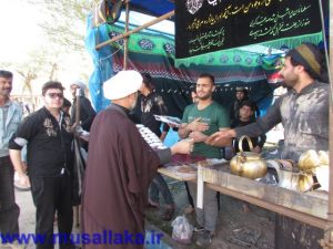 بازدید امام جمعه از ایستگاه های صلواتی فاطمیه در شهرستان کارون