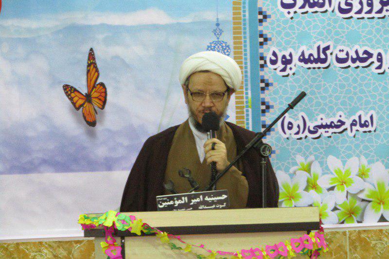 گزارش تصویری/نماز وحدت به مناسبت ایام الله دهه مبارك فجر