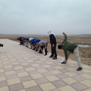 اولین جلسه ورزش صبحگاهی مسولین ادارات با حضور امام جمعه کارون برگزار شد