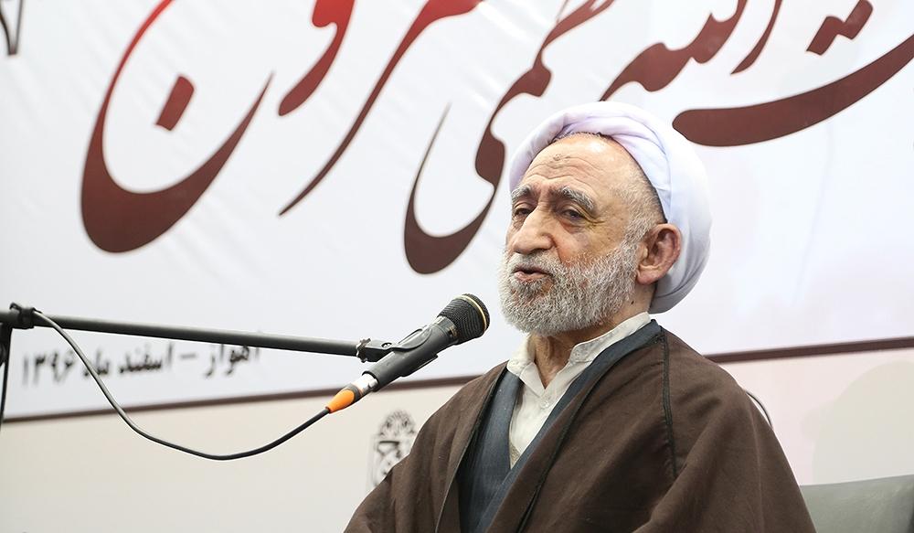 گزارش تصویری/حضور امام جمعه کارون در آیین نکوداشت عالم فقید،آیتالله مروج