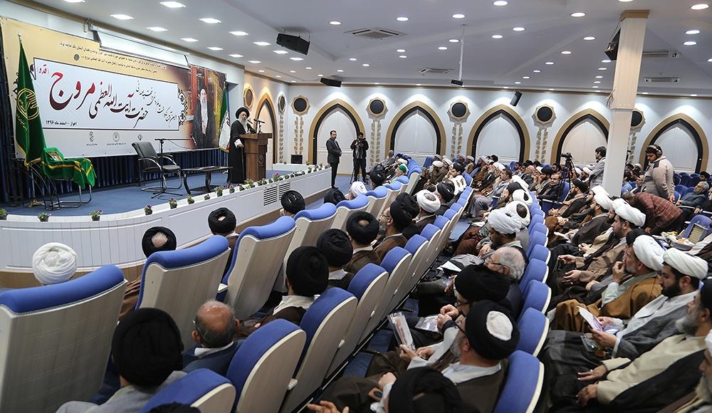گزارش تصویری/حضور امام جمعه کارون در آیین نکوداشت عالم فقید،آیتالله مروج
