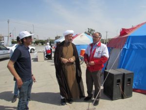بازدید امام جمعه کارون از ایستگاههای خدمات رسانی به میهمانان نوروزی