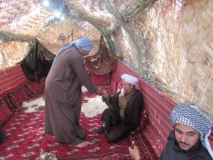 گزارش تصویری/بازدید امام جمعه کارون از مضیف عربی پذیرایی از مهمانان نوروزی
