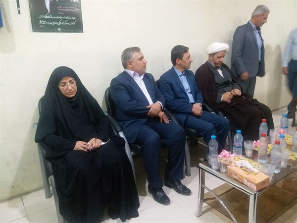 حضور امام جمعه کارون در استقبال از مسئول کمیته امداد کشور