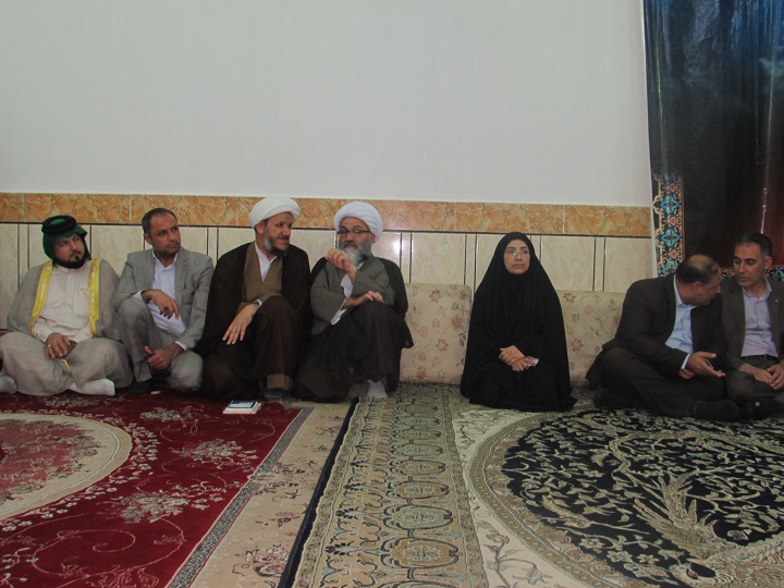حضور امام جمعه کارون در همایش روز شورا