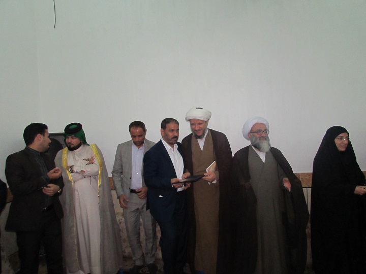 حضور امام جمعه کارون در همایش روز شورا