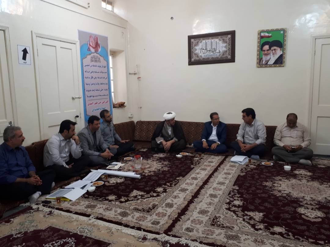 دیدار مسئولین اداره آب و فاضلاب اهواز با امام جمعه کارون