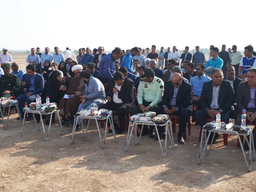 گزارش تصویری/مراسم کلنگ زنی مجموعه ورزشی بانوان شهرستان کارون