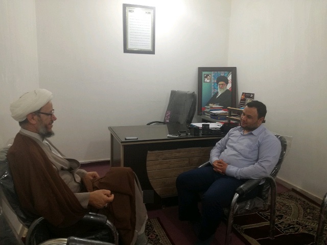 نشست امام جمعه کارون با معاونت فرهنگی شهرداری کوت عبدالله