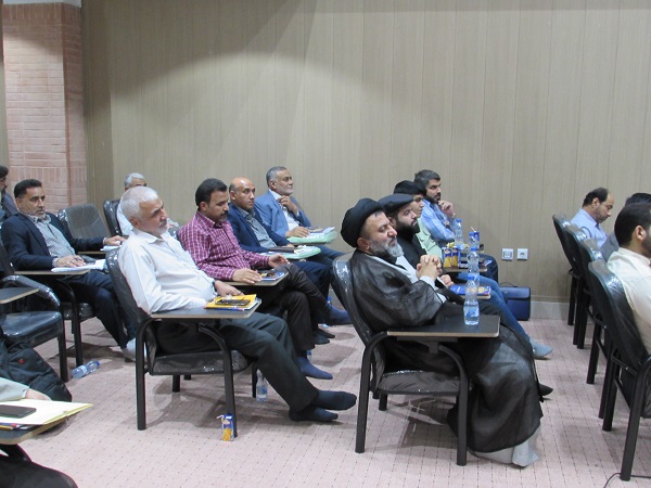 حضور امام جمعه کارون در نشست هم اندیشی یاوران غدیر استان