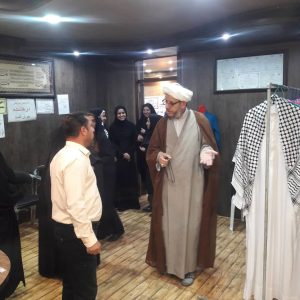 گزارش تصویری/بازدیدامام جمعه کارون از نمایشگاه کار افرینی شهرستان