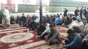 گزارش تصویری/دیدار امام جمعه و مسئولین کارون با خانواده شهید حادثه تروریستی در اهواز