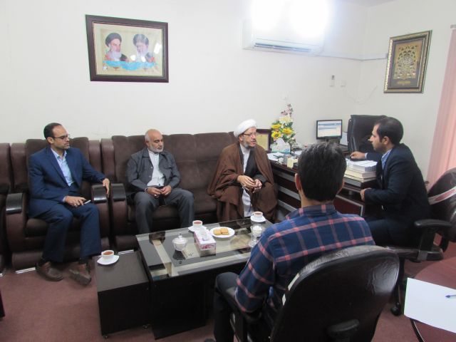 گزارش تصویری/دیدار امام جمعه کارون با مدیرکل کتابخانه‌های عمومی استان