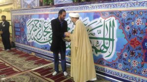 گزارش تصویری/تجلیل از طارق زرگانی در نماز جمعه این هفته