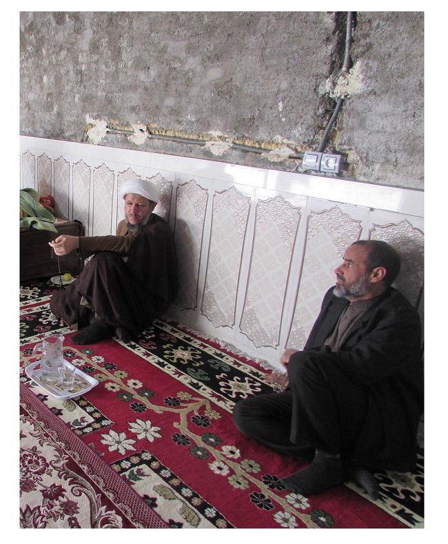 دیدار و تفقد امام جمعه کارون از خانواده‌ مستمندان در شهرستان