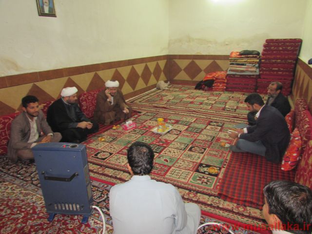 گزارش تصویری/ سرکشی امام جمعه کارون از مستمندان قلعه چنعان