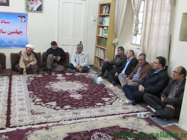 مسئولین و پرسنل شرکت آب جنوب شرق با امام جمعه کارون دیدار کردند